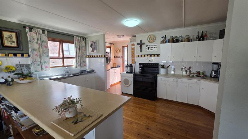 4 Bedroom Property for Sale in Klein Brak Western Cape